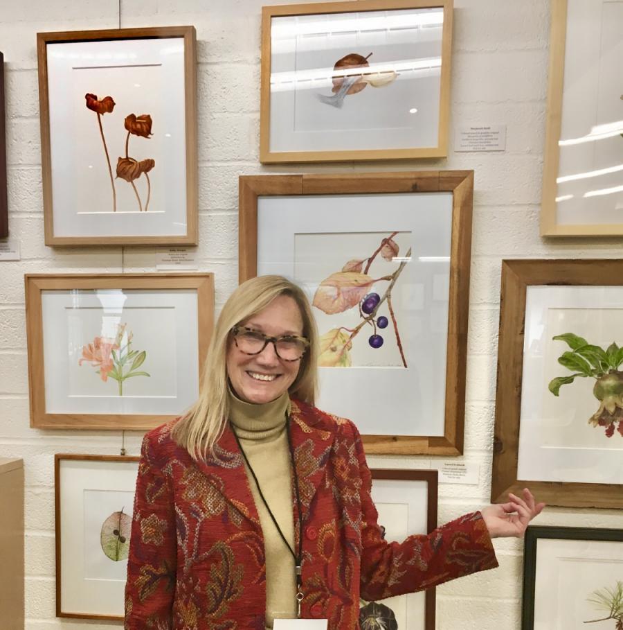 Renowned Artist Exhibits Her Work to Benefit Children in Need