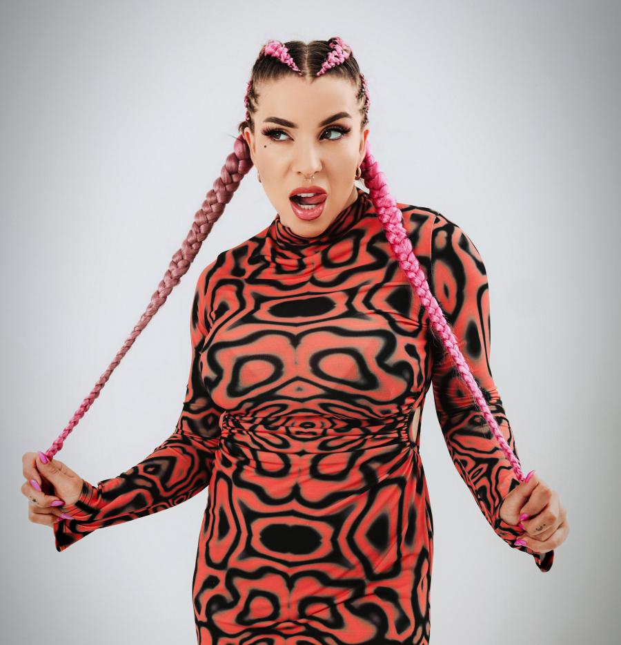 LaRudche Releases New Funk-R&B Single ‘Mind My Own Business’ Highlighting Confidence and Authenticity